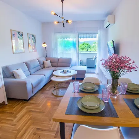 Sofia Apartment