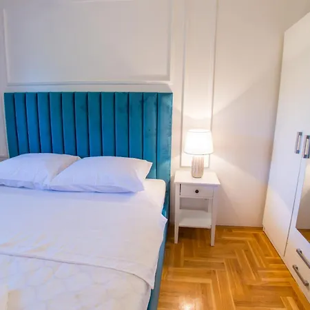 Sofia Apartment *